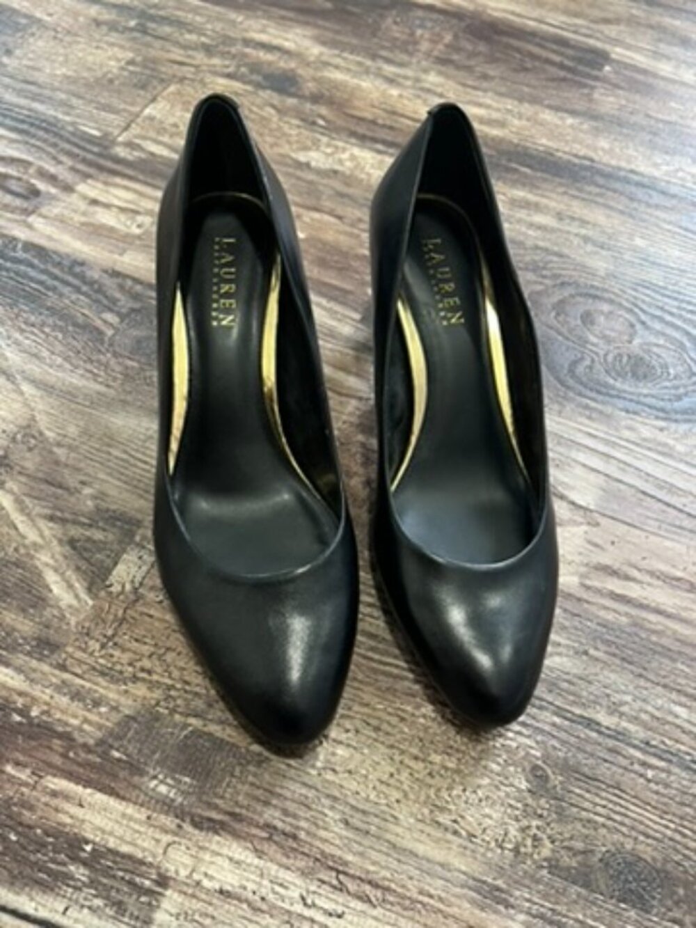 Lauren Ralph Lauren Black Leather Pumps 9.5B Classic Heels Career Dress Shoes